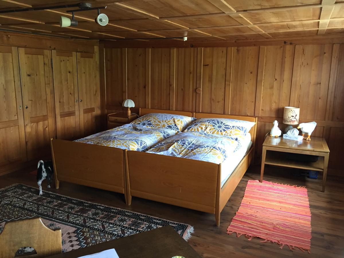 Bed and Breakfast Wohlfuehloase Fuer Mensch Und Hund Uzwil Esterno foto